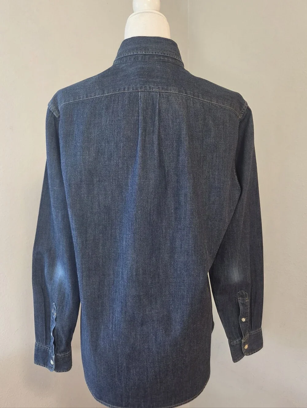 J. Crew Classic Men's Indigo Blue Denim Button-Down Shirt Medium